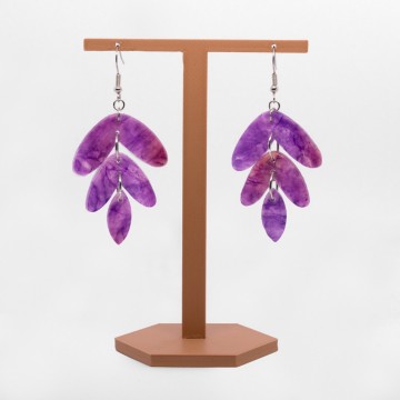 paarse oorbellen front